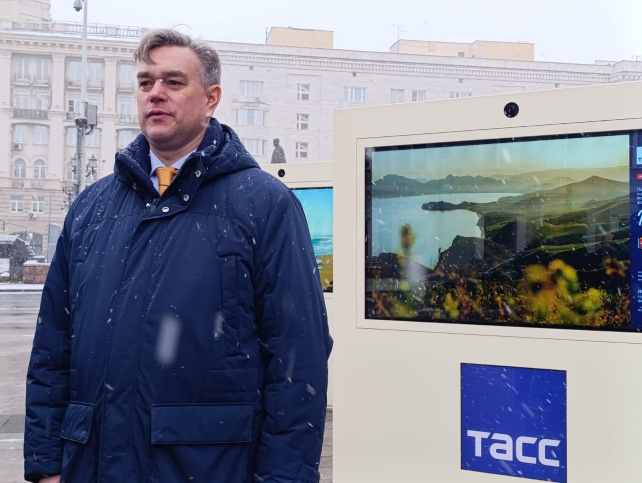 67DC04EA-F31E-4D27-9670-1A3D91A896AF