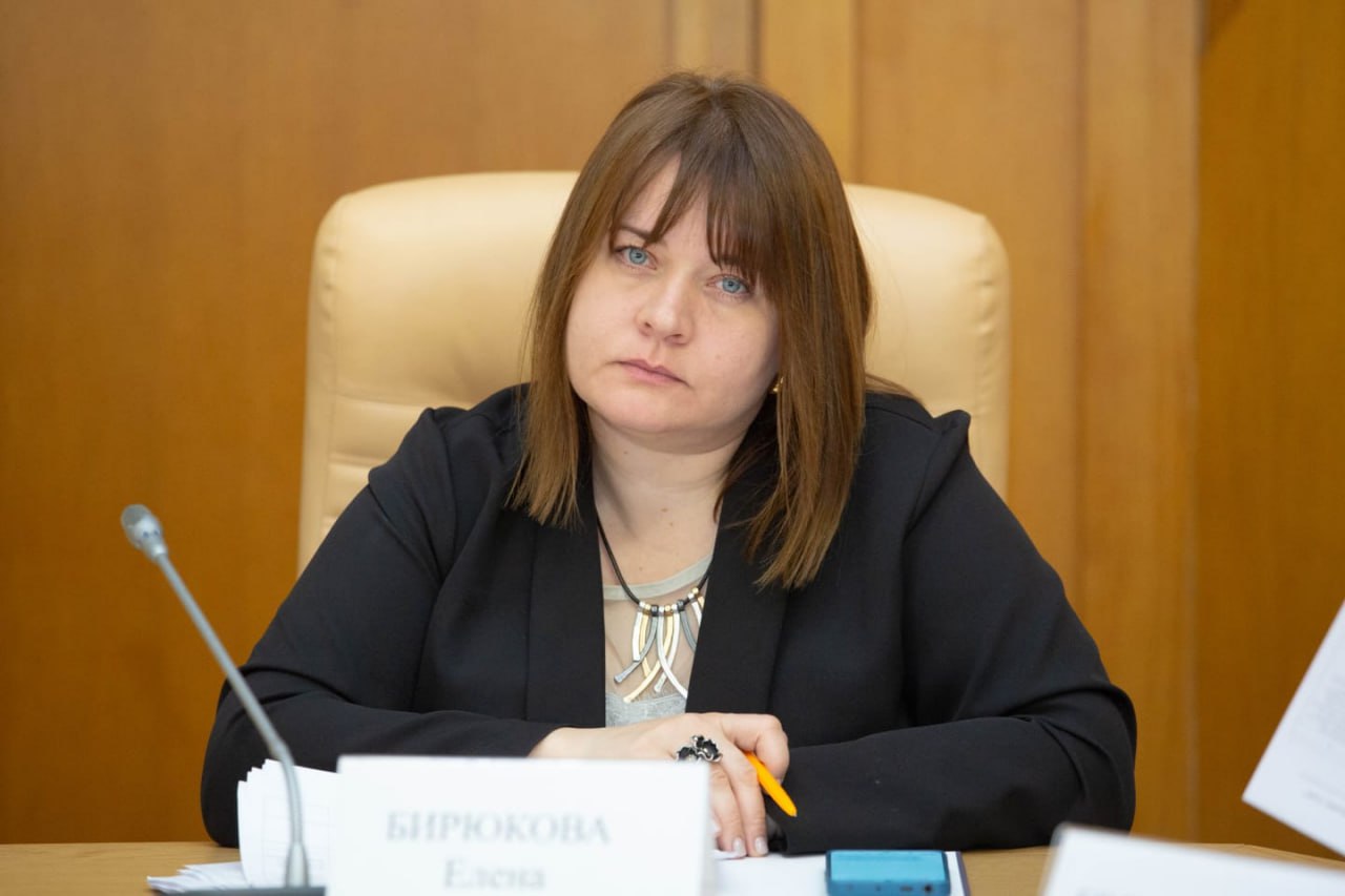 photo_5409261673384112663_y