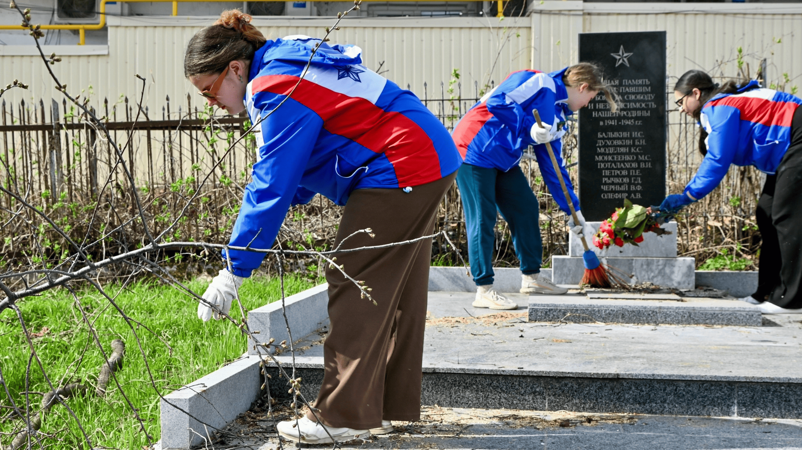 72_крымских_памятника_и_братских_захоронения_4