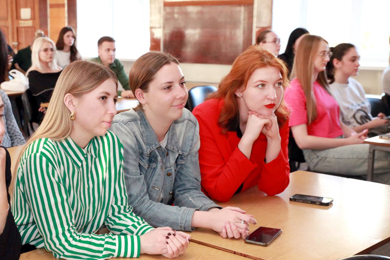 photo_5210751068101800025_y