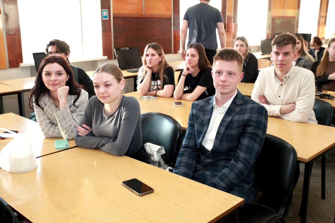 photo_5210751068101800026_y (1)