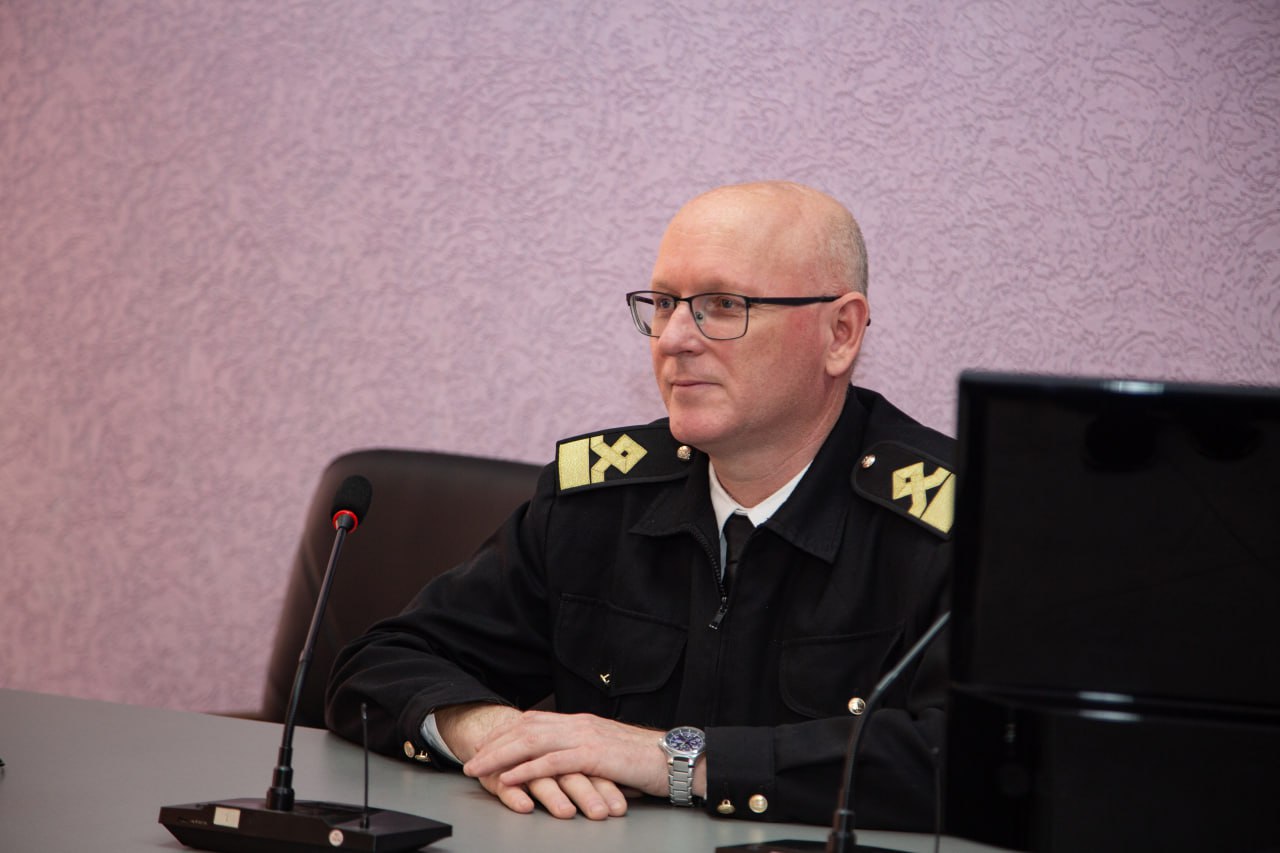 photo_5228738382547513086_y