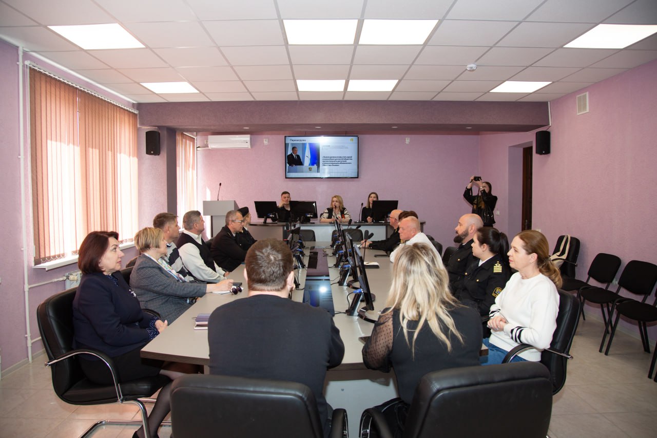 photo_5228738382547513093_y