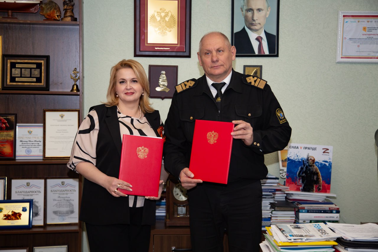 photo_5228738382547513094_y