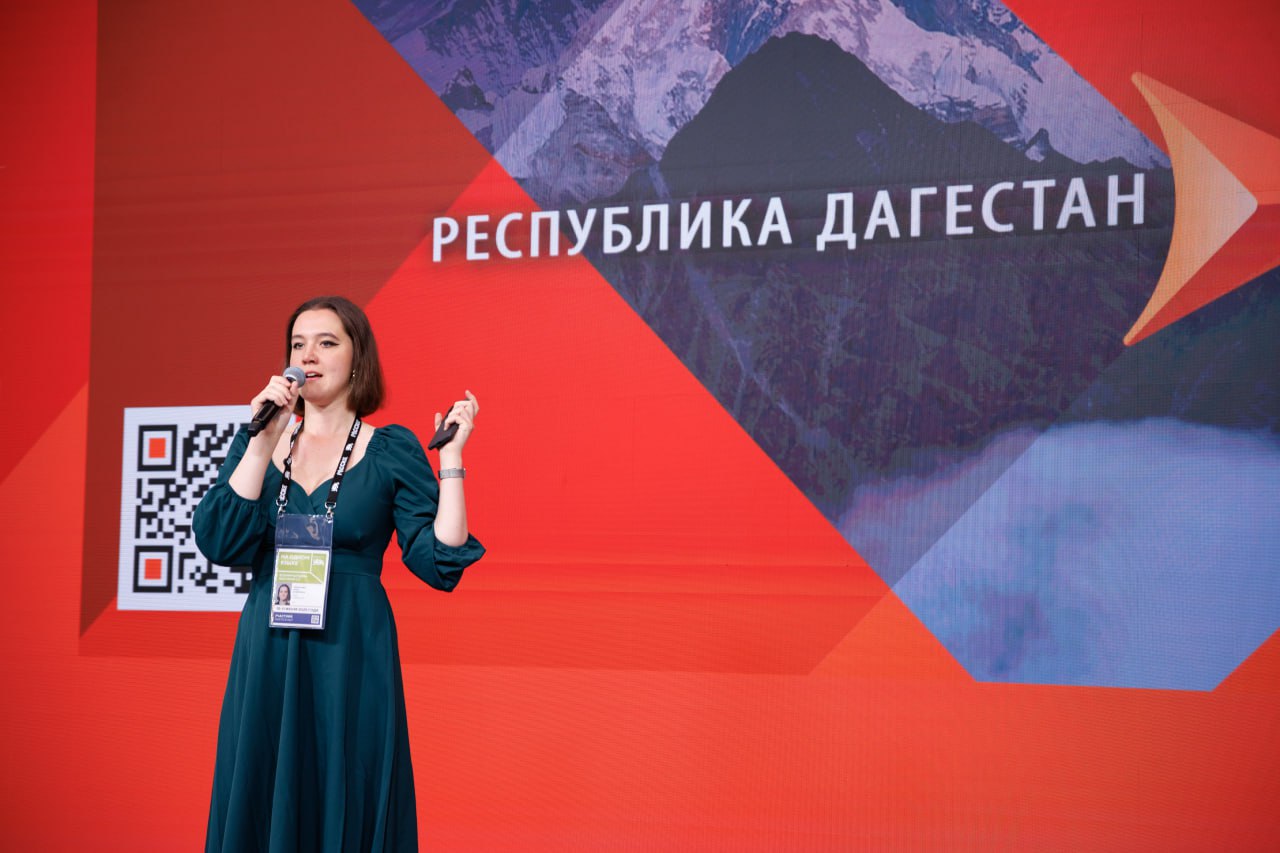 photo_5397925184515732042_y