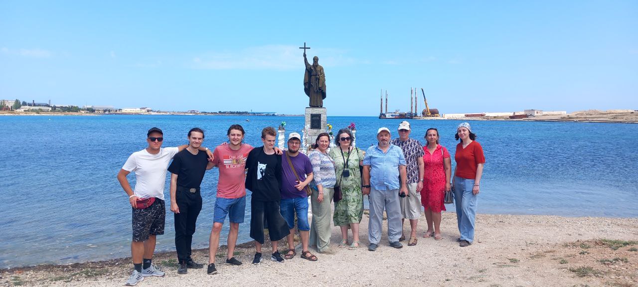 Основное фото