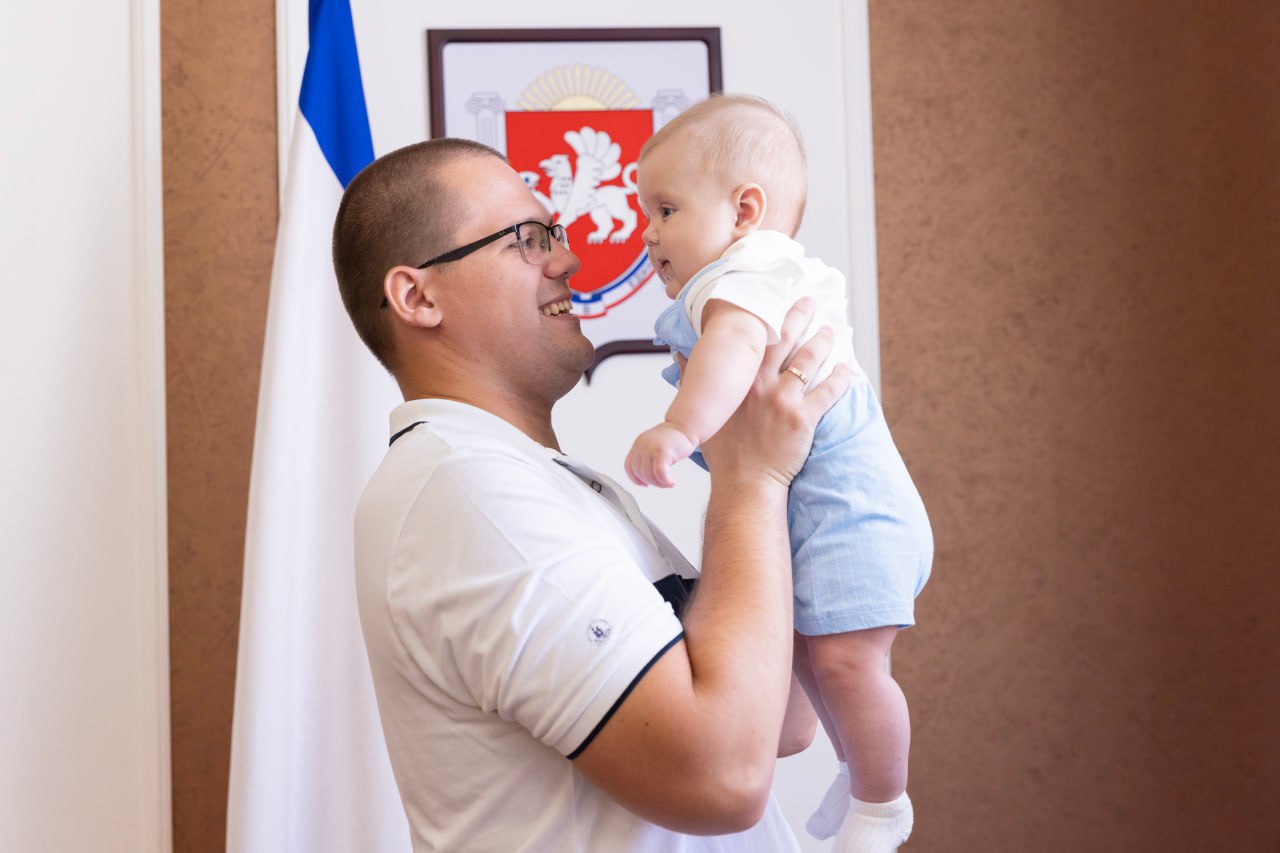 photo_5193112260187386901_y