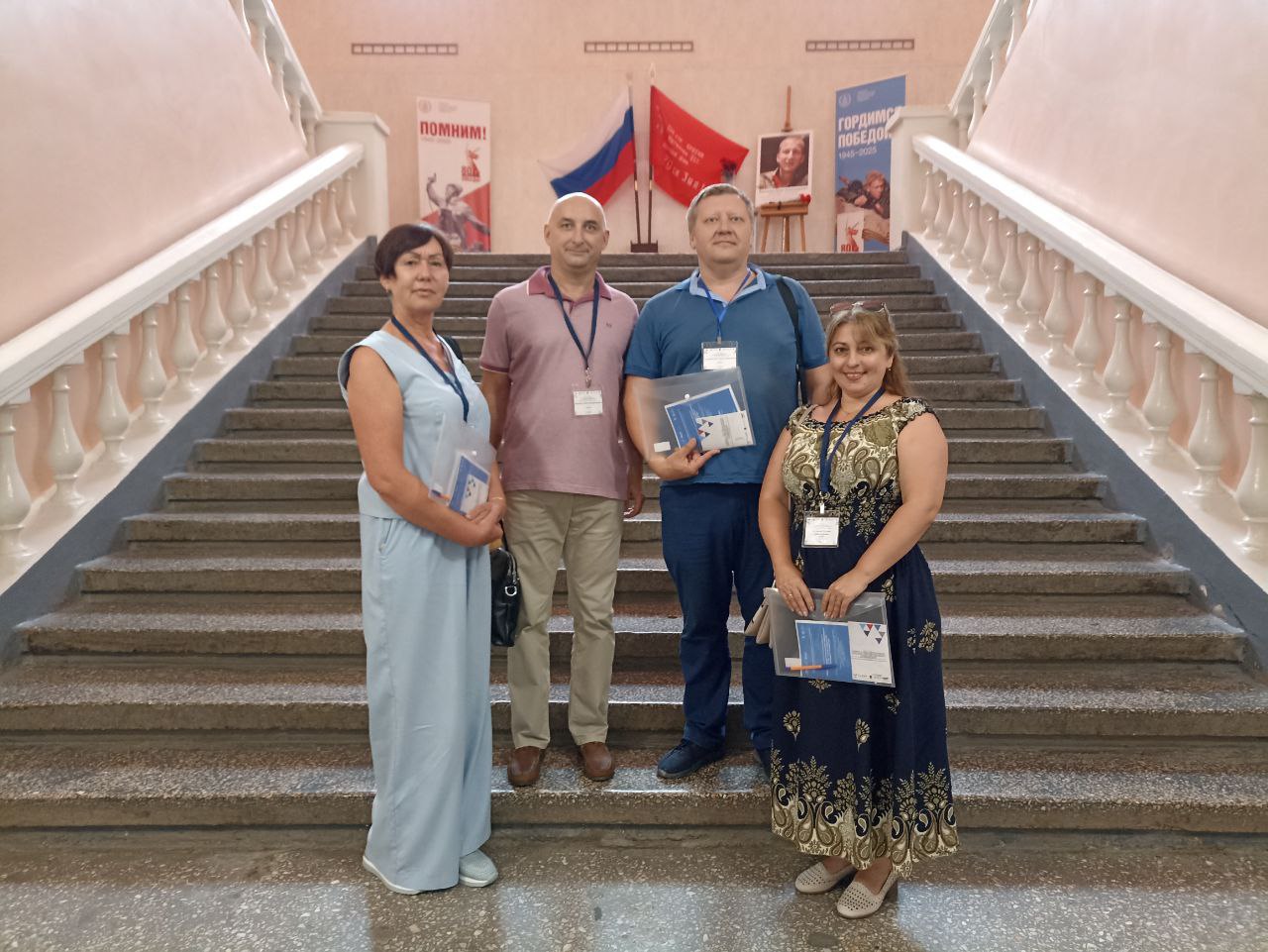 photo_5215323962731528262_y