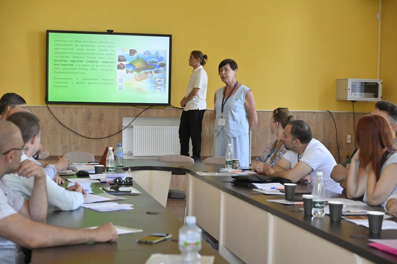 photo_5215323962731528268_y