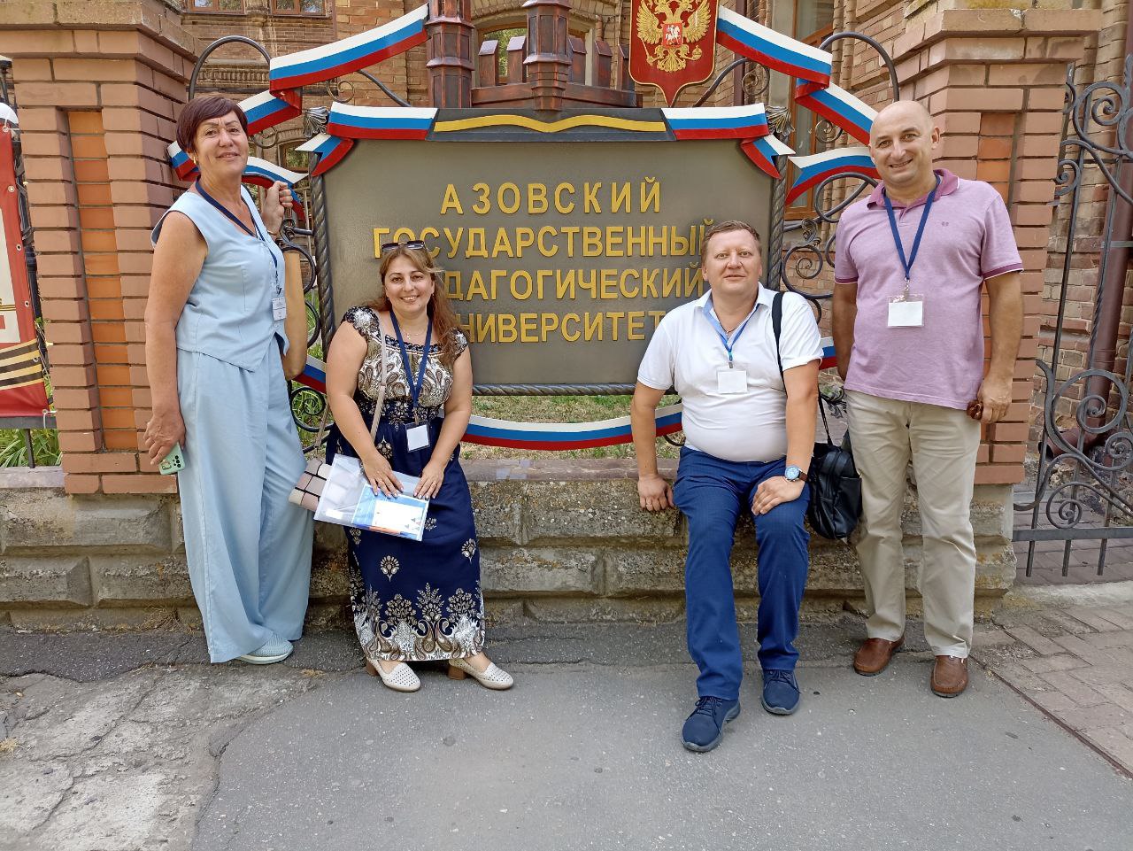 photo_5215662706802160033_y