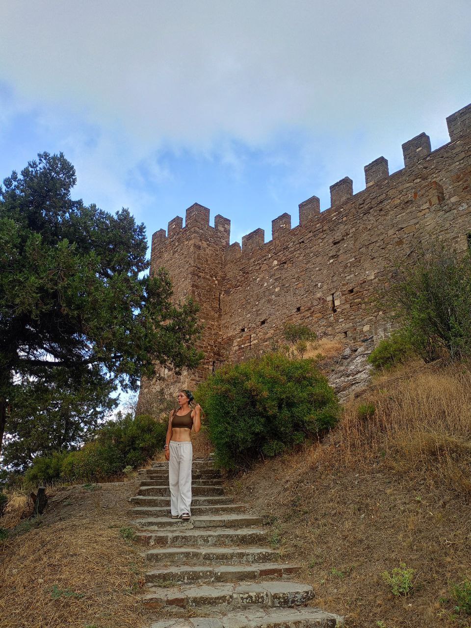 photo_5228958216153593348_y