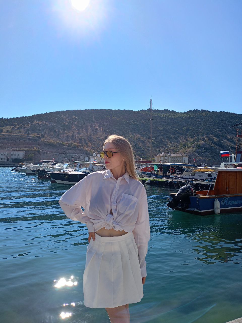 photo_5228958216153593349_y