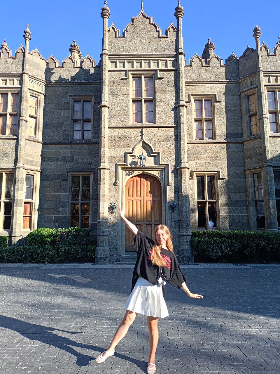 photo_5228958216153593352_y