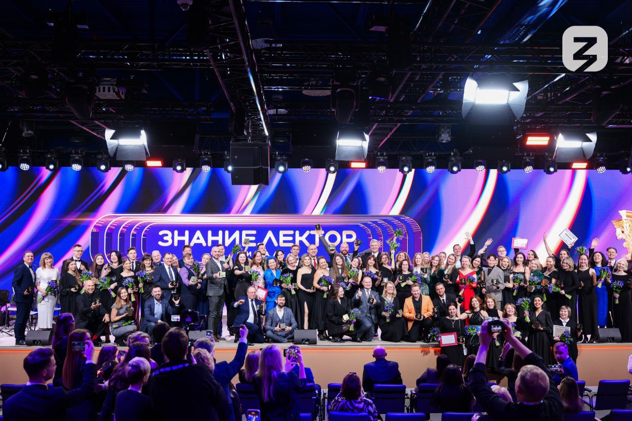 photo_5235861633052569738_y