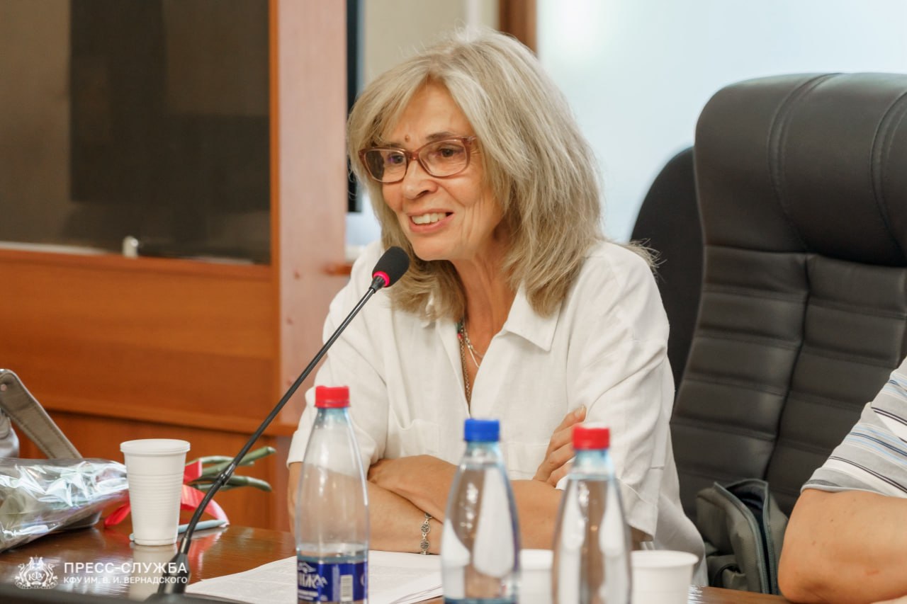 photo_5314434954471540072_y