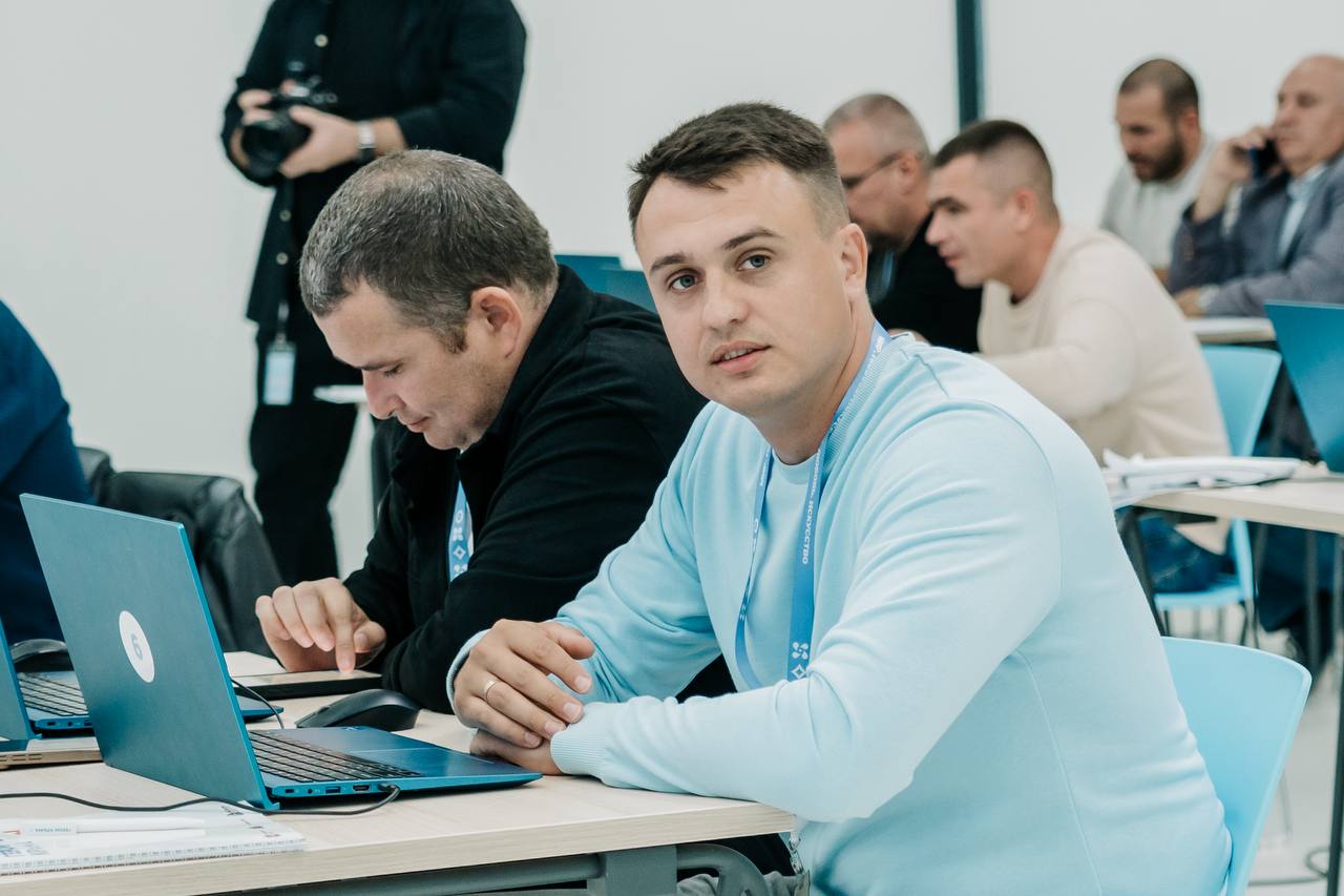 photo_2025-10-10_18-27-18