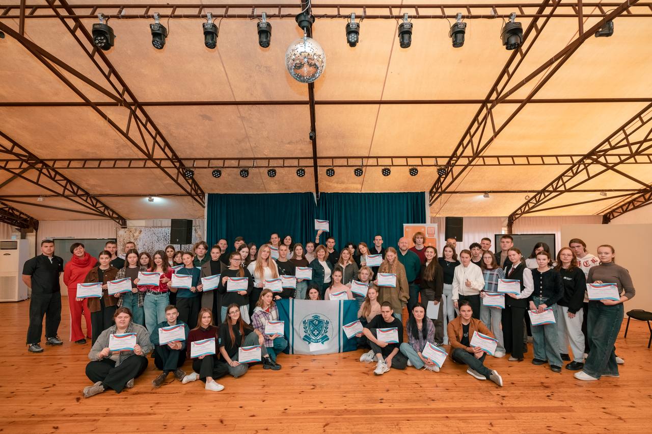 photo_5474638892469713984_y