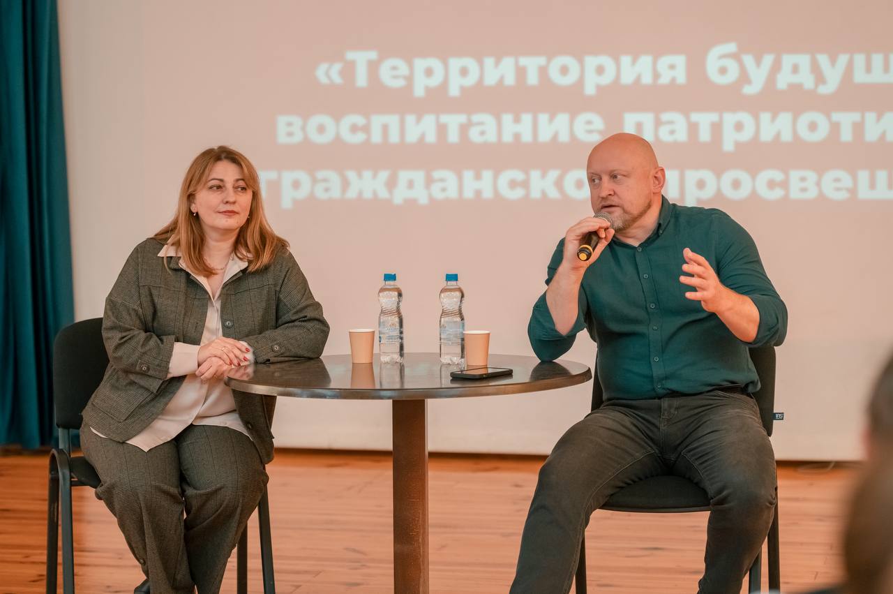 photo_5474638892469713987_y