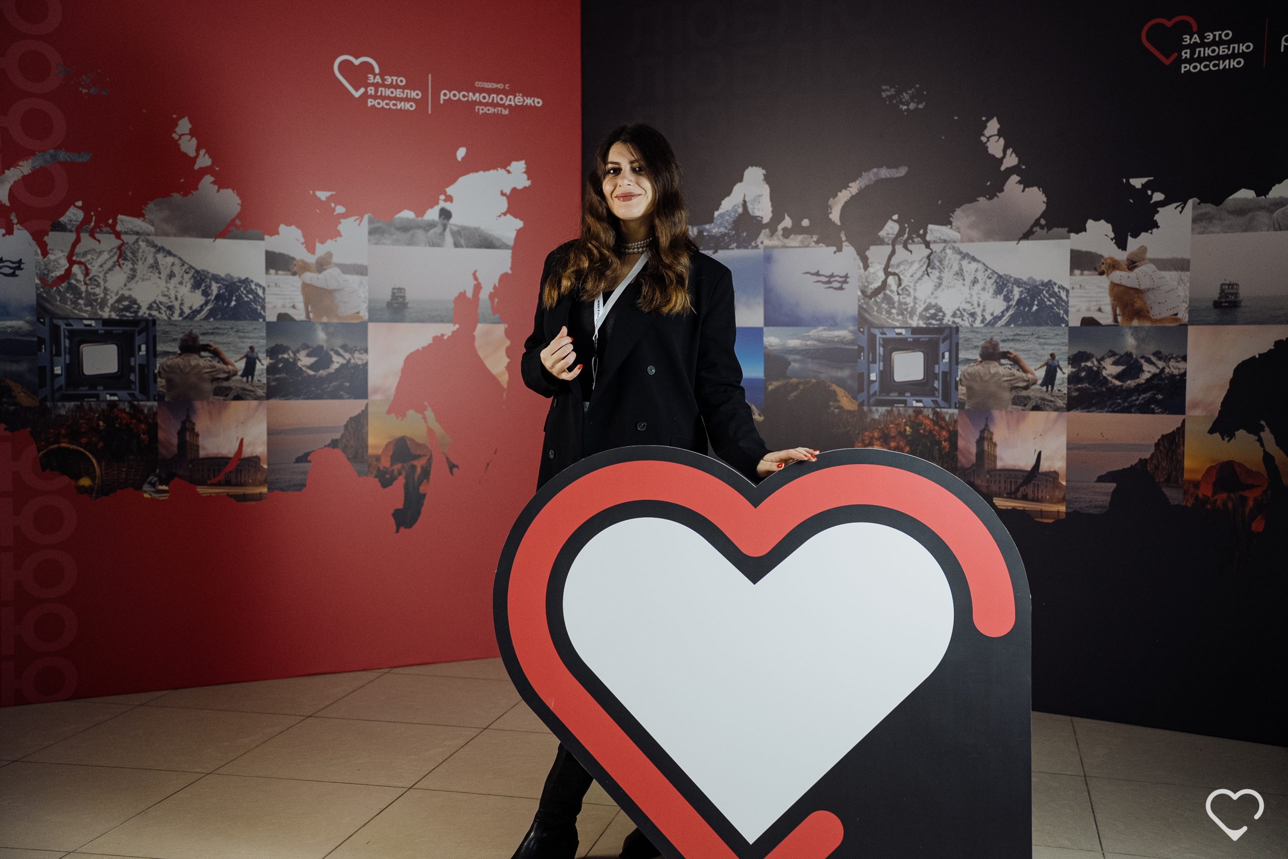 kWBCufE_BZ7_lrkQ7p8Fq6lF_IcvCxmpLNUnEJcu1wRCpB6u6mApkutyIgHS85r