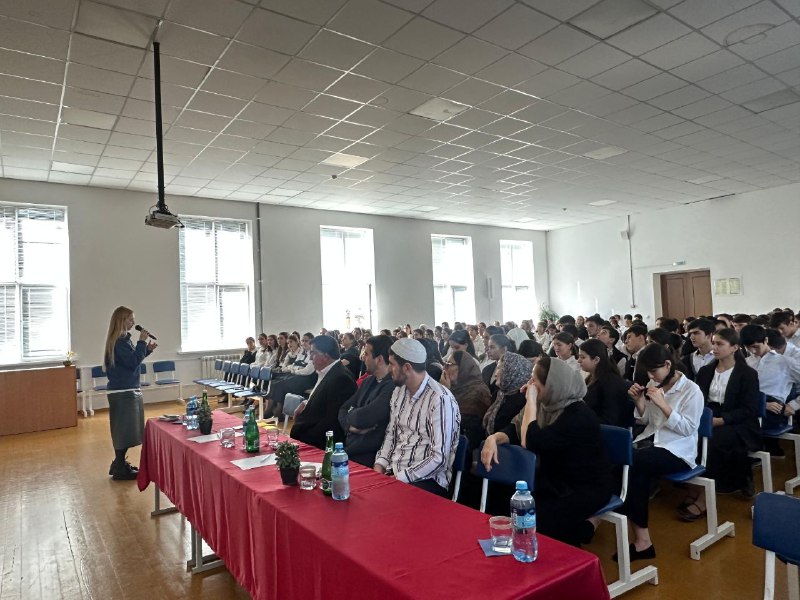 fb17609d-a1fd-4d26-8ebd-457e0606966e