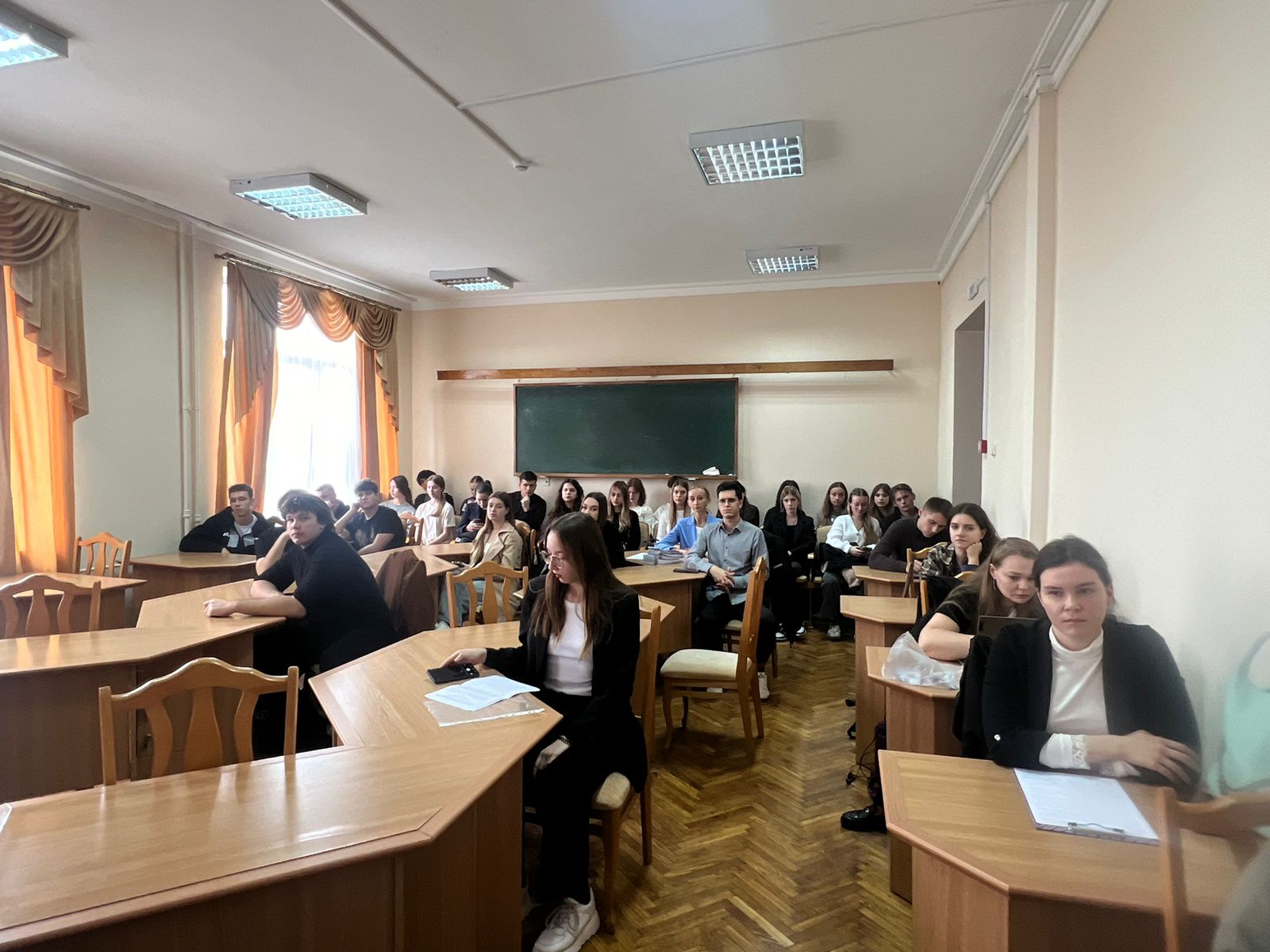 motion_photo_2264841402785697129 (1)