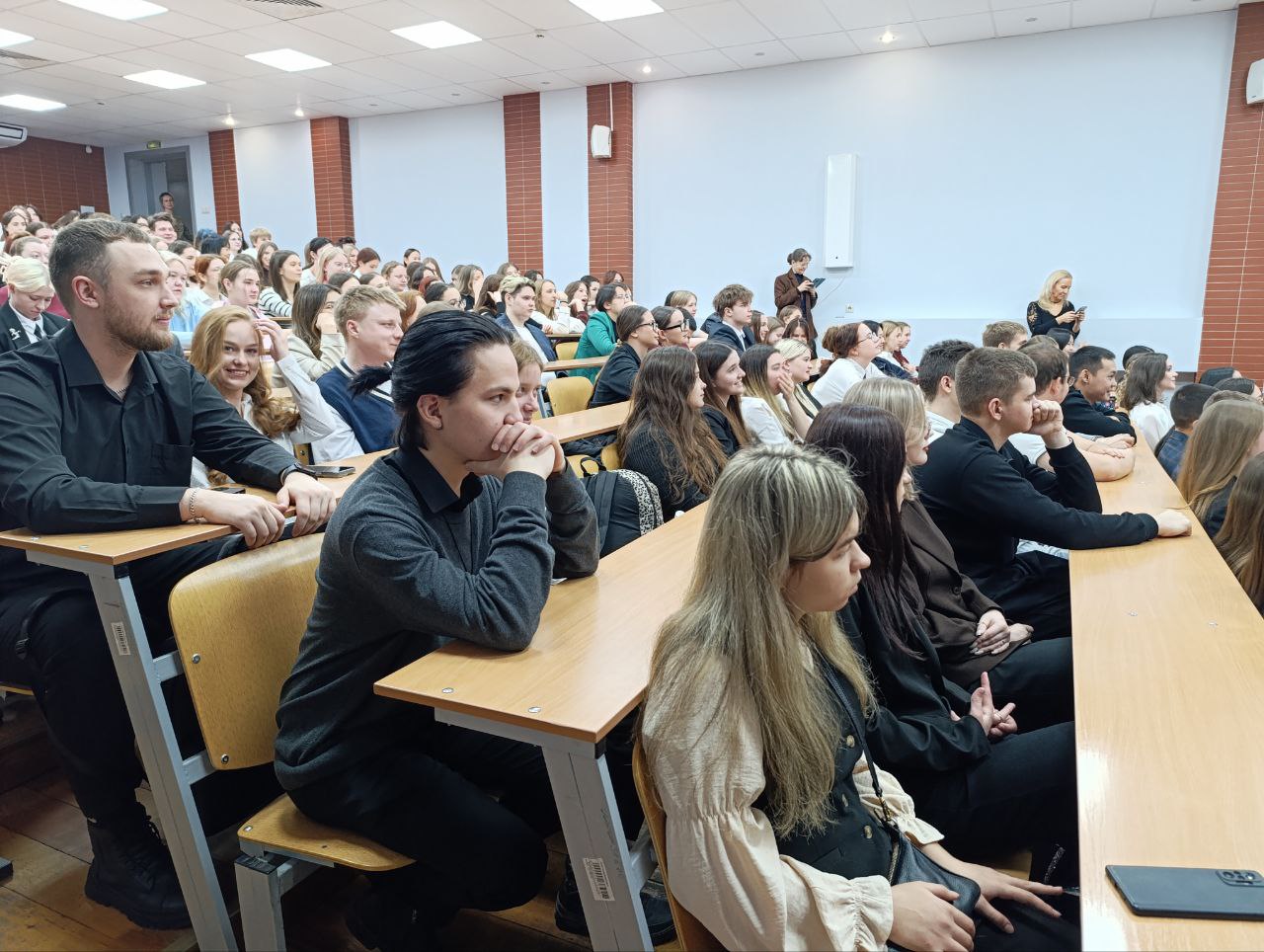 photo_2025-11-20_15-41-07