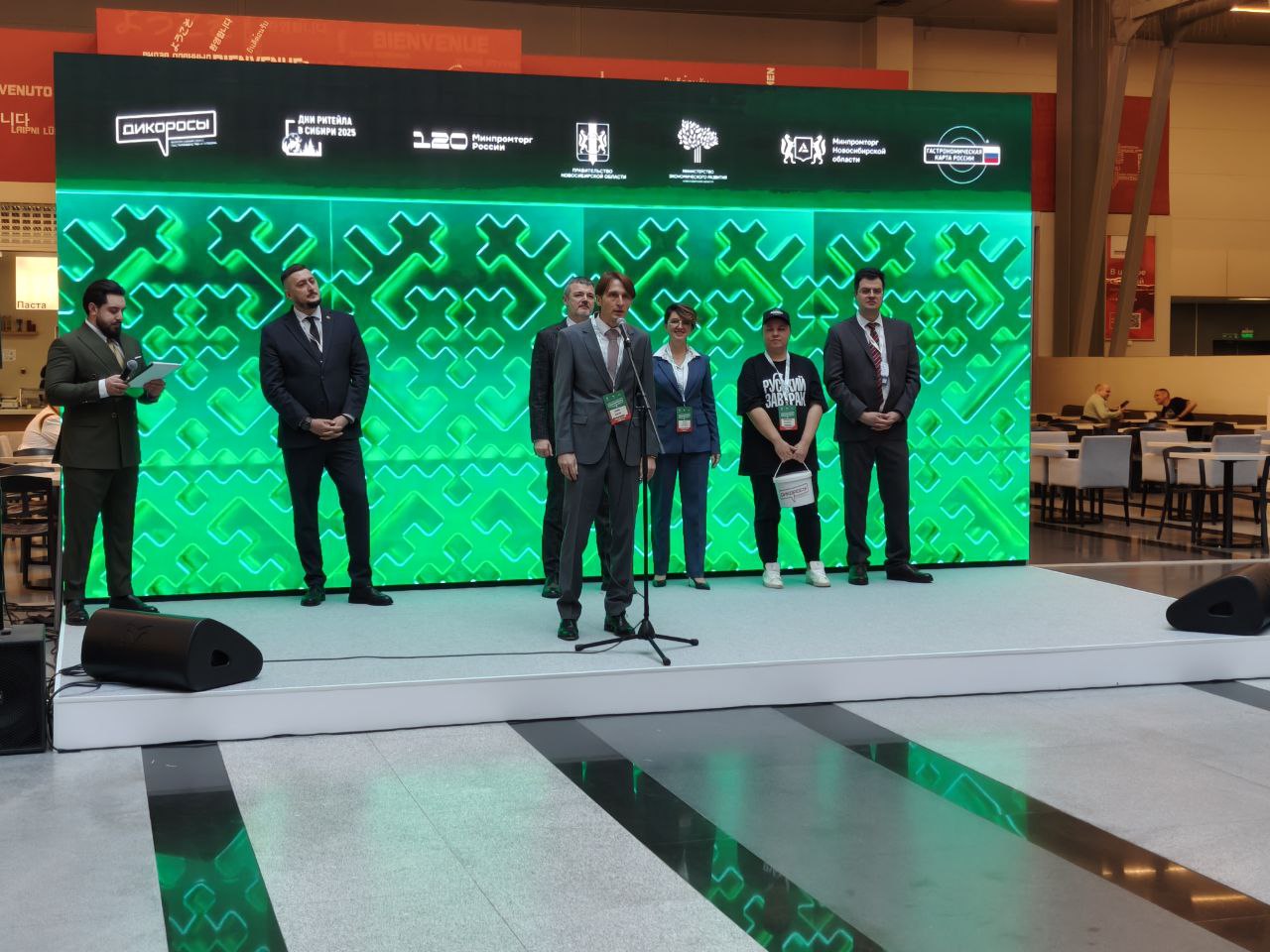 photo_2025-11-20_16-55-40