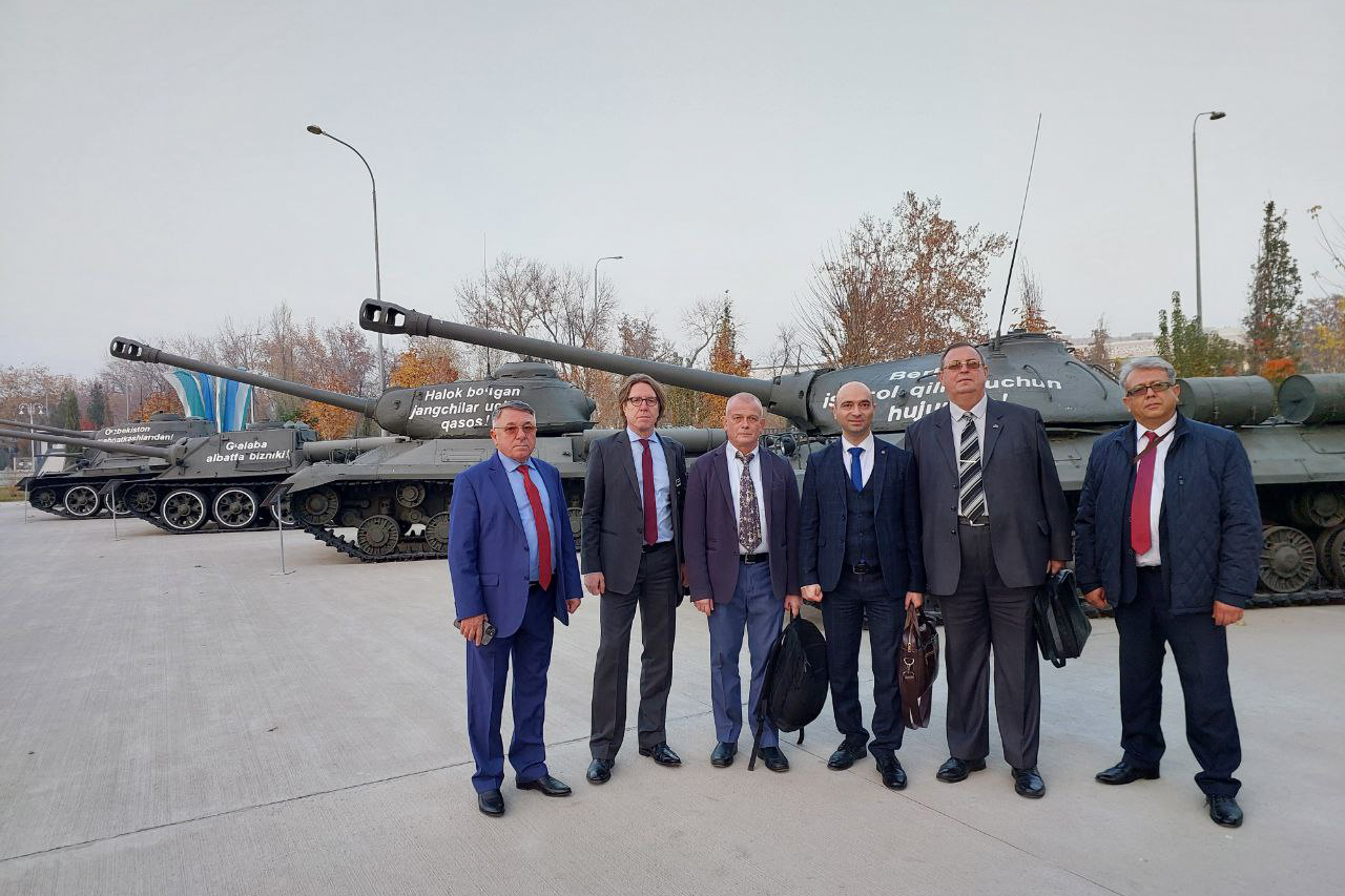 photo_2025-11-25_07-29-31