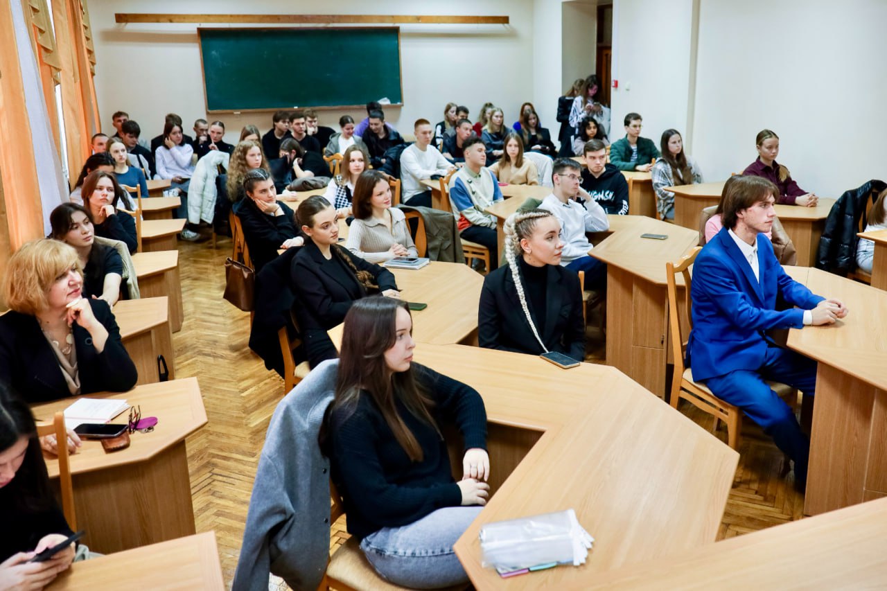 photo_2025-11-25_23-40-26