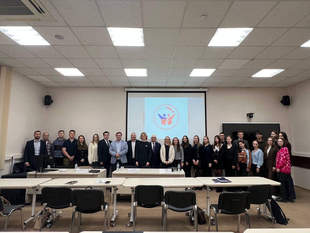 osvST2uThNX2PxfU_exTZTTJUvGlqcponO6Jj33X7nTM12MpyVMW1uSgGkPXPWw