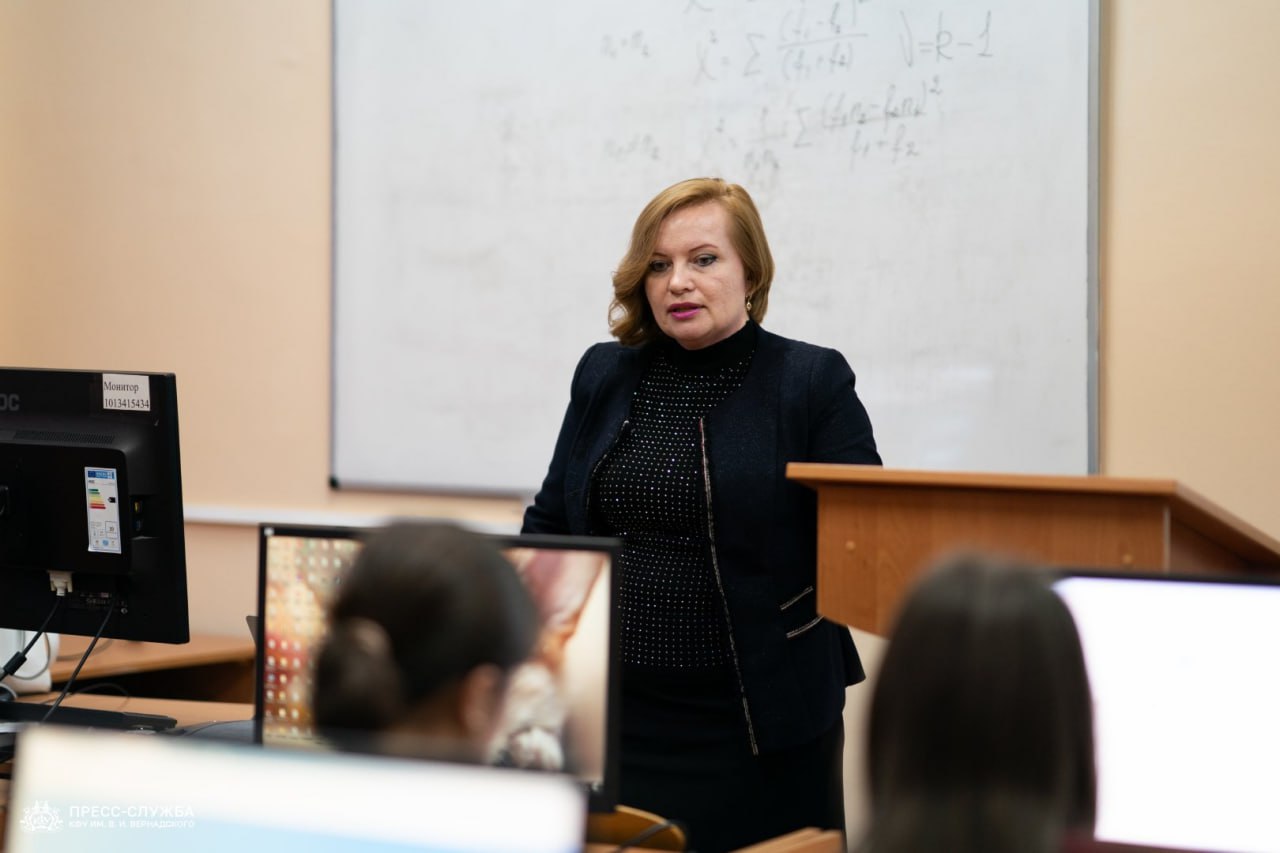 photo_5341433999366229511_y