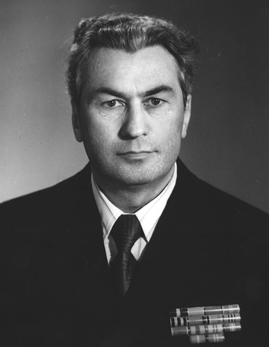 Слинкин Михаил Филантьевич (1925-2007)