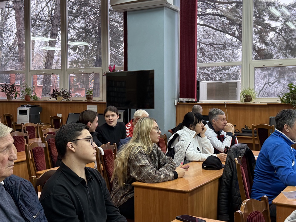 image-27-02-26-10-47-4