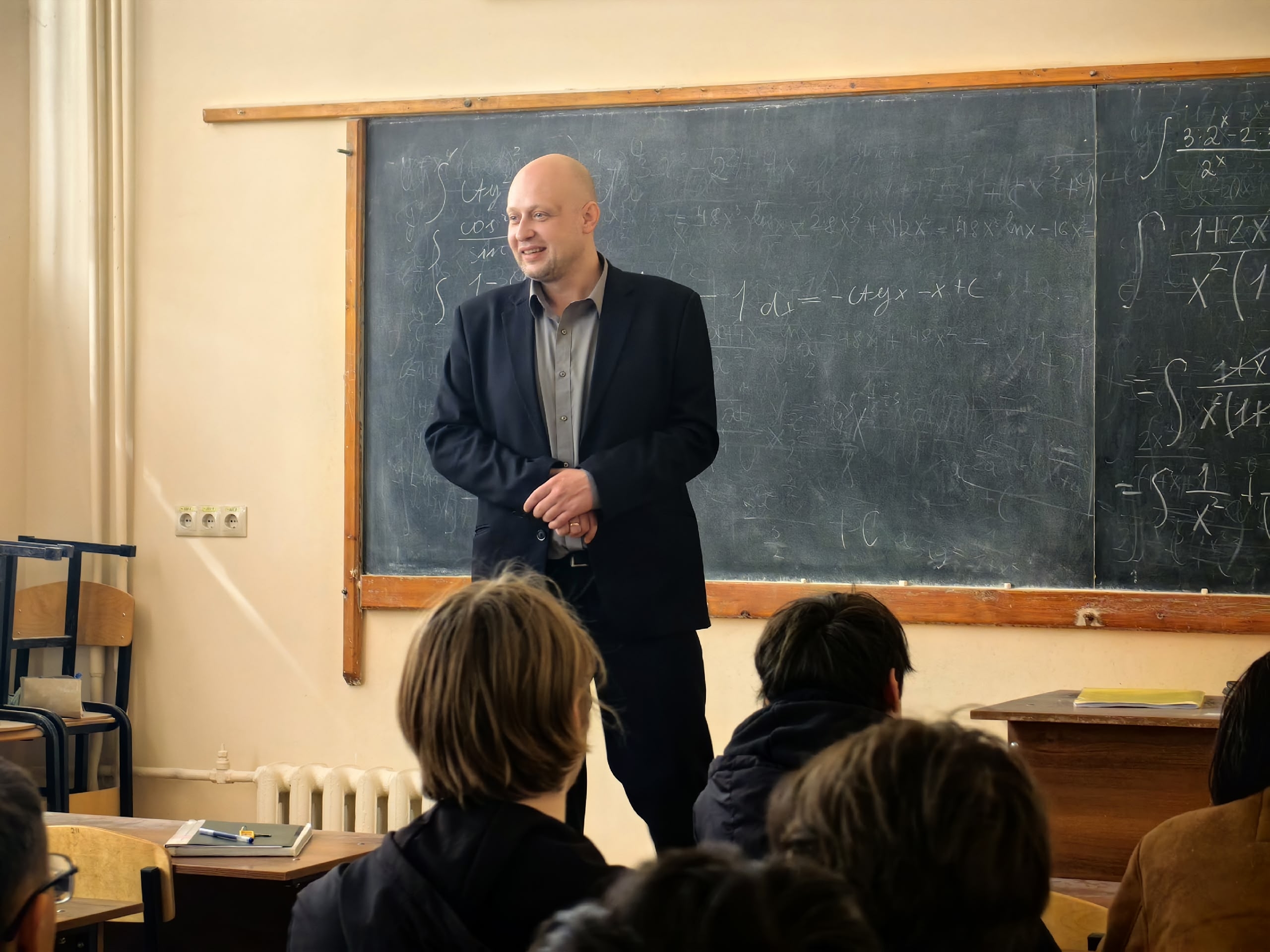 nCBqBHHhr-v4dWjk_8y-eK8gxAlyDsGk7c8TPFn_QaomAVDQlYwWEW8Zz6_226t1Ap2-ec7pfrSHjHS_exoMeqj3