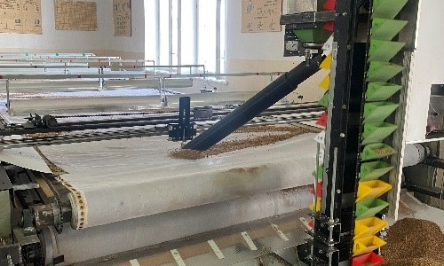 Конвейерная установка для послеуборочной и предпосевной обработки мелкосемянных сельскохозяйственных культур