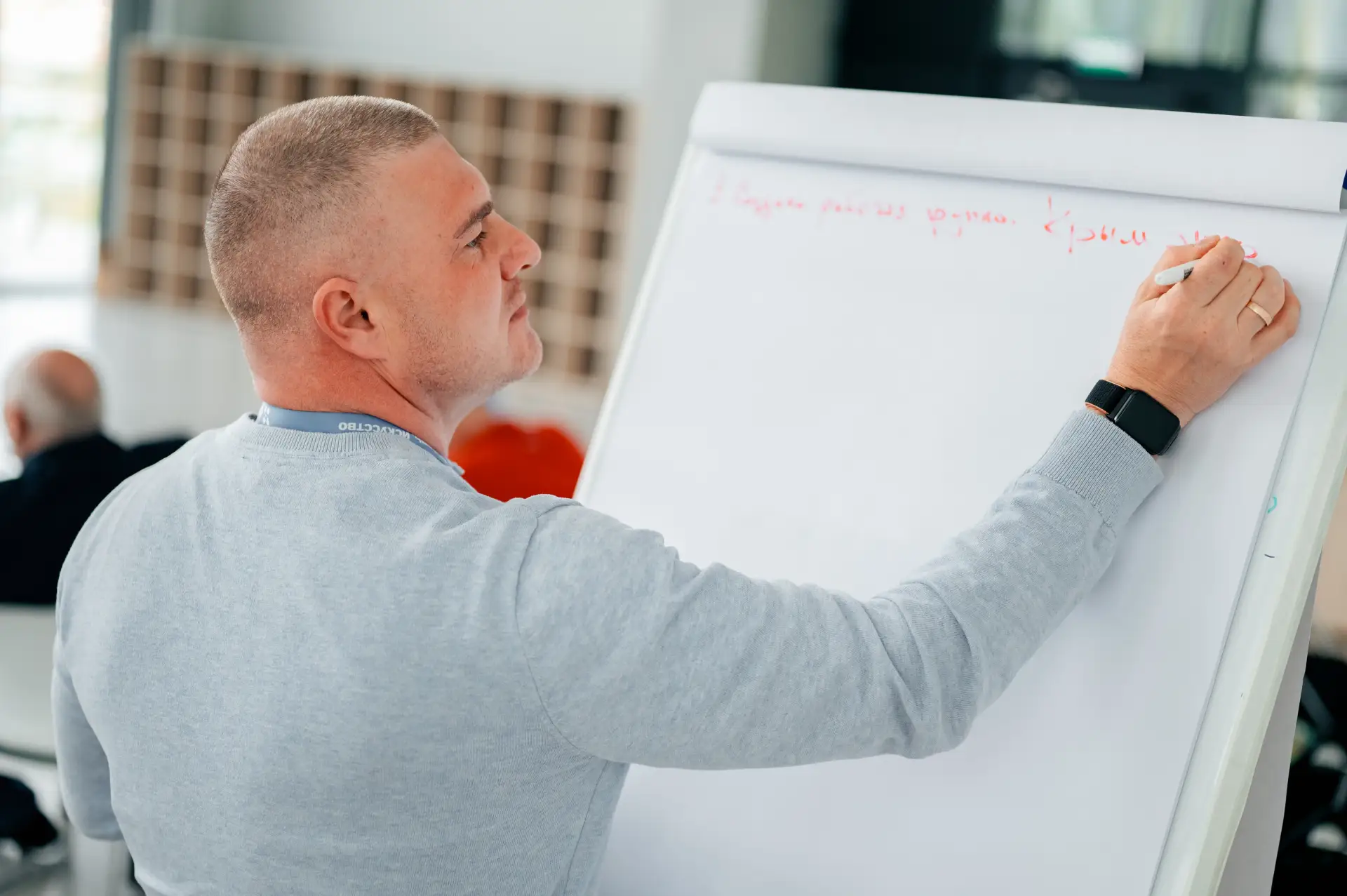 6357a2ed-fad8-4d63-9f12-8424070304d9