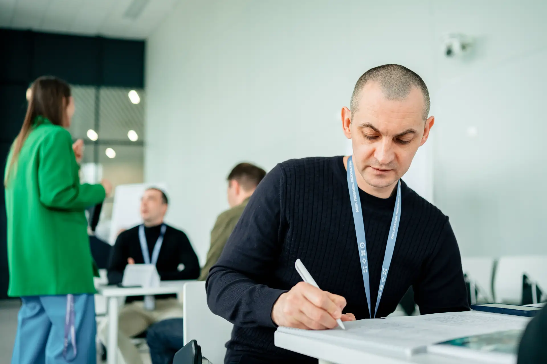 f87a0045-3386-4abd-8c6f-b27a4f27f178